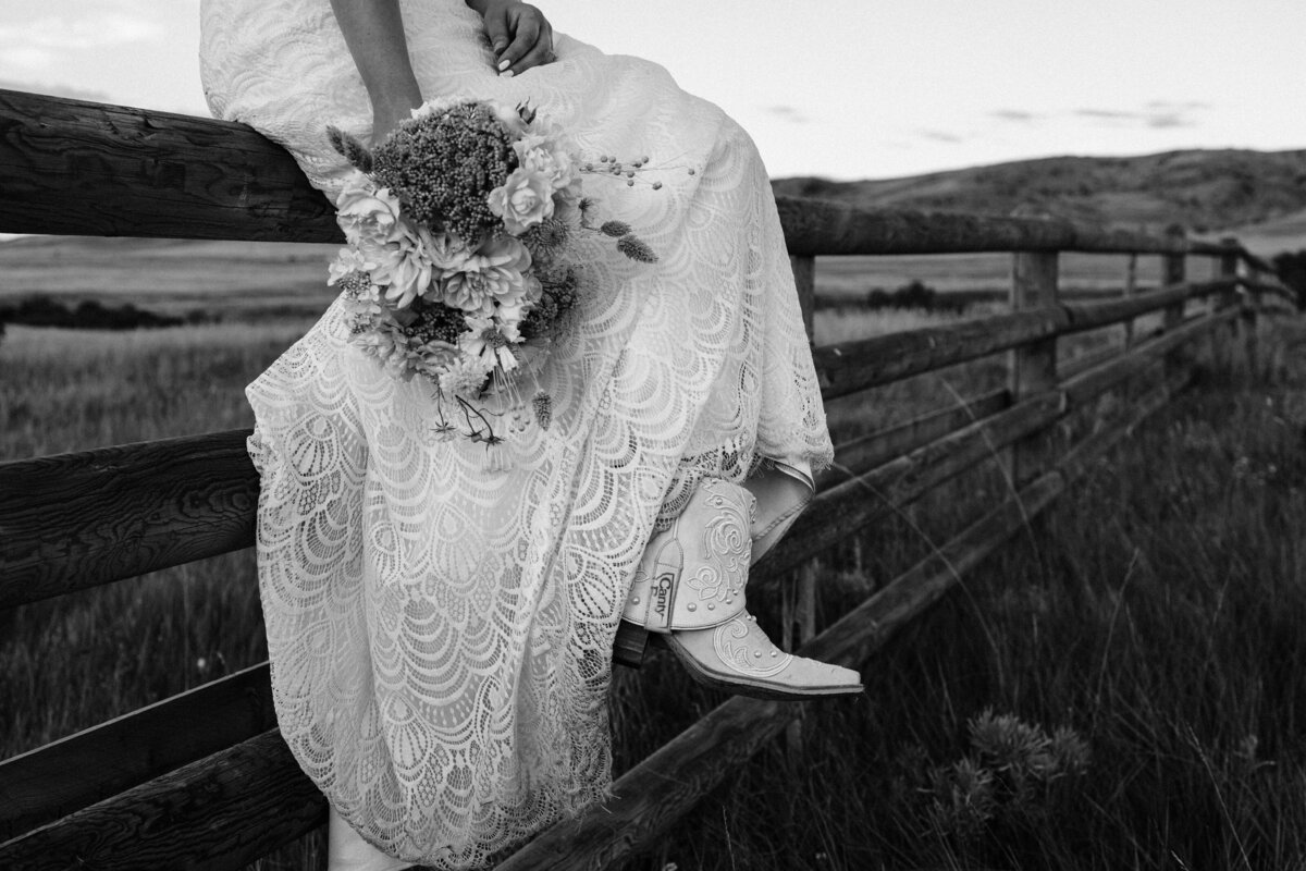 Elevate your wedding photography with the breathtaking beauty of Ennis, Montana as your backdrop. Capturing the essence of romance amidst majestic mountains and scenic vistas, our Ennis wedding photos encapsulate the timeless charm of Montana's natural splendor. From intimate moments to grand celebrations, each image tells a story of love and joy against the backdrop of Ennis' rustic charm. Discover unforgettable memories captured in stunning detail, ensuring your Ennis, Montana wedding photos are cherished for a lifetime