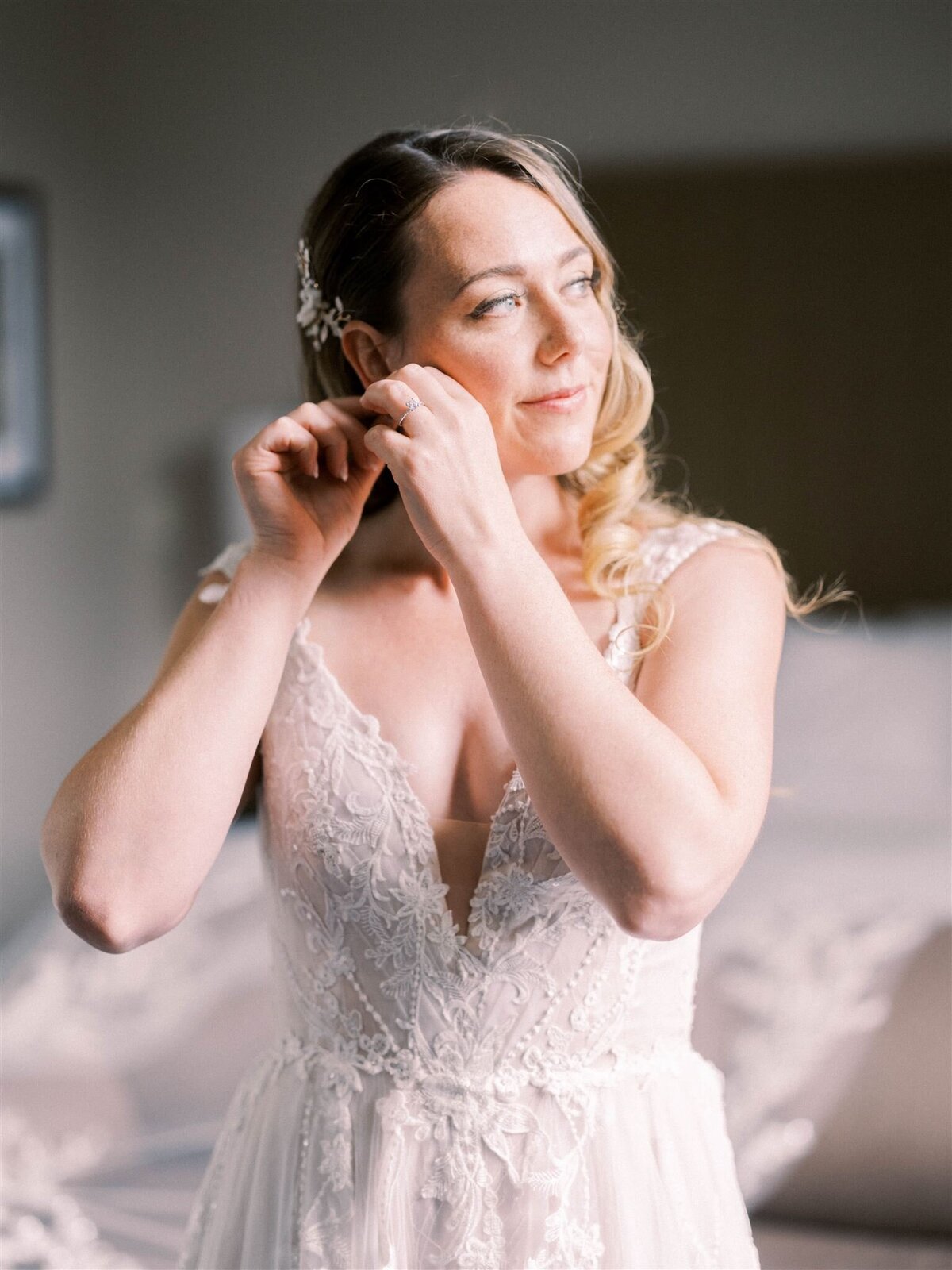 calgary_wedding_photographers_nicole_sarah_silvertip_LD-105_websize