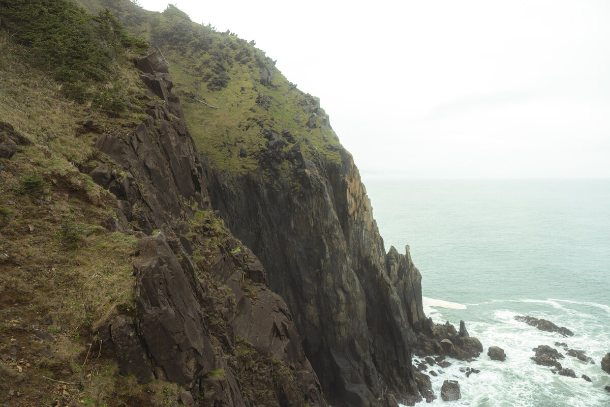 CannonBeachCouple-37
