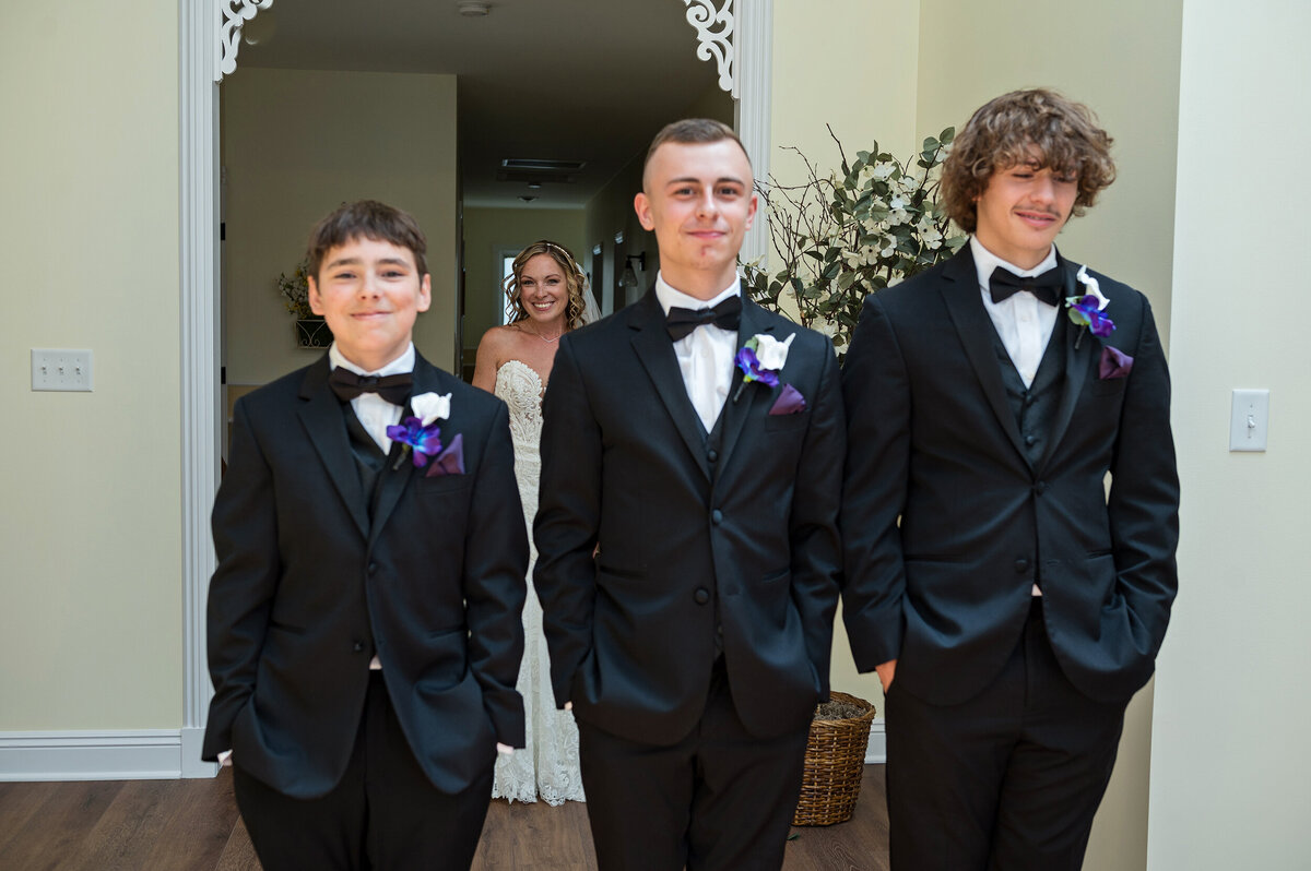 Detroit-Wedding-Photographer-The-Landing-190