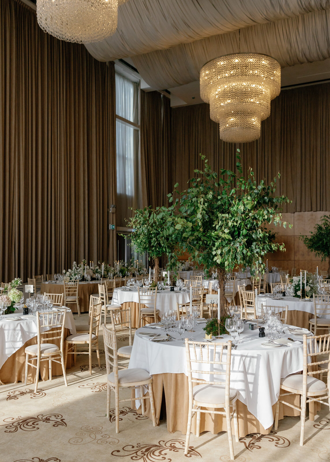 8.31-Chloe-Paris-Castlemartyr-Resort-Ireland-Wedding-817