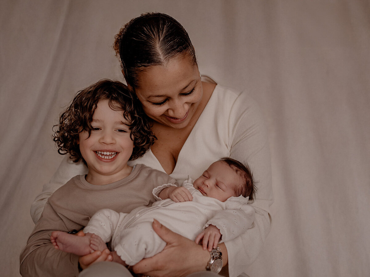 2025 Newbornshoot Lois Leukfotografie bewerkt extra