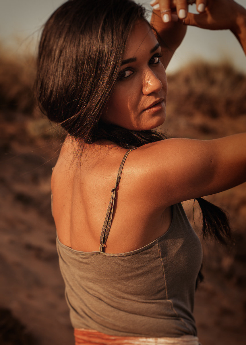 Abu-Dhabi-Senior-Portrait-Photographer30