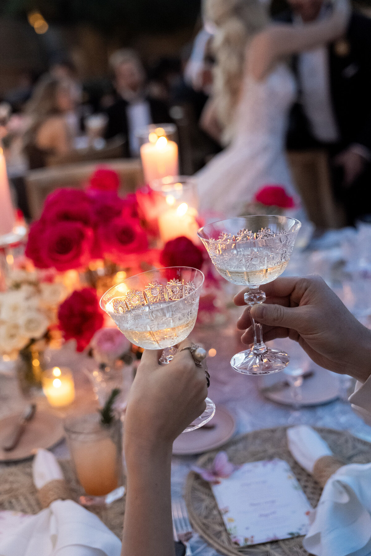 59_crystal-stemware-wedding