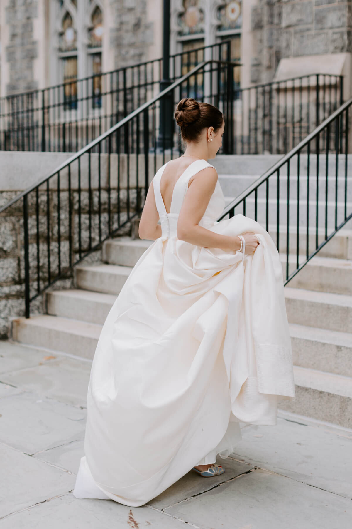 agriffin-events-dc-portrait-gallery-kogod-courtyard-fall-wedding-lauren-louise-12