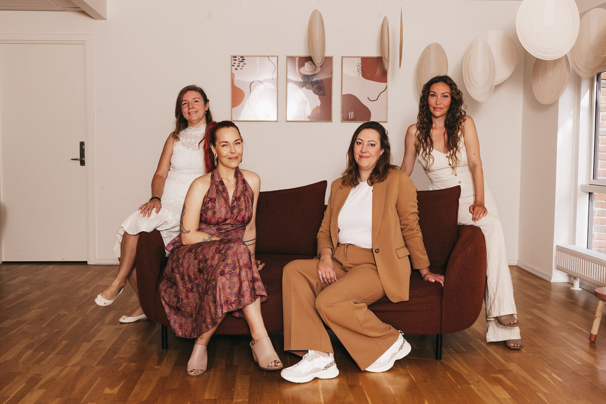 Maaike Entius & Jacqueline van Schagen BellySisters