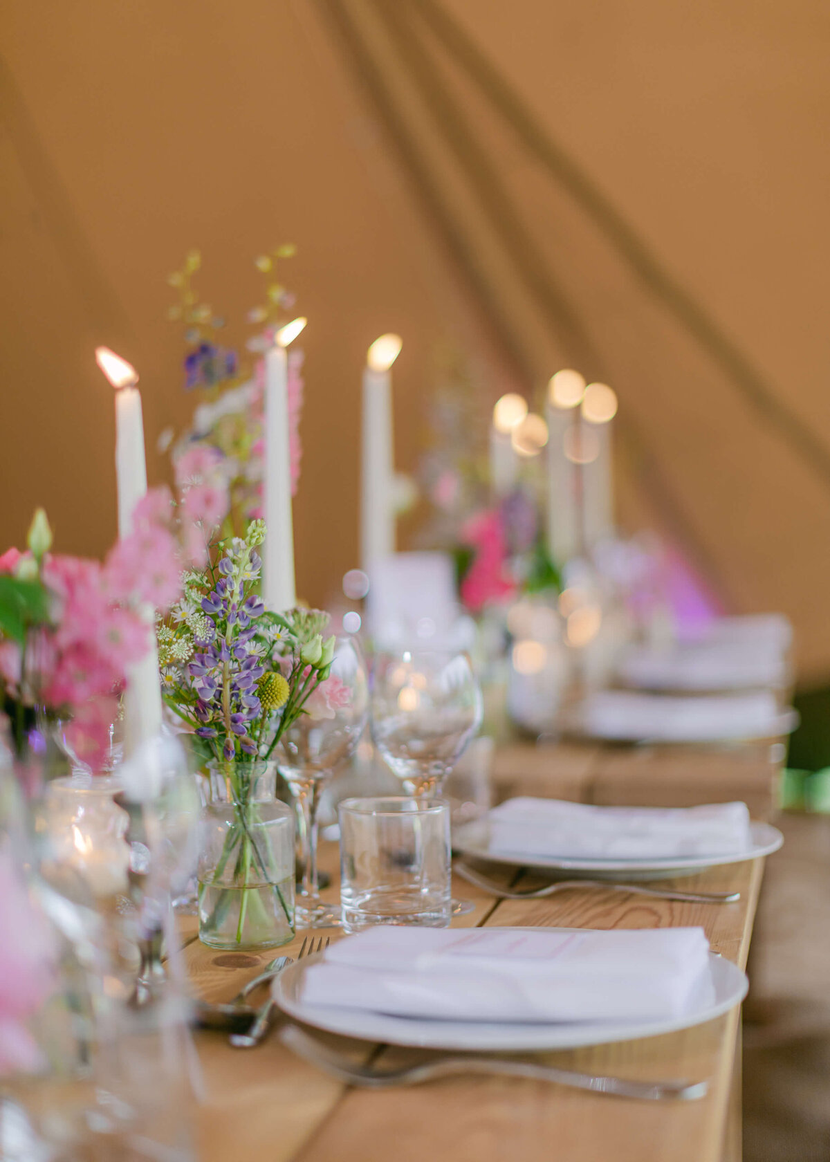 events-birthday-party-gsp-table-setting-candlesticks