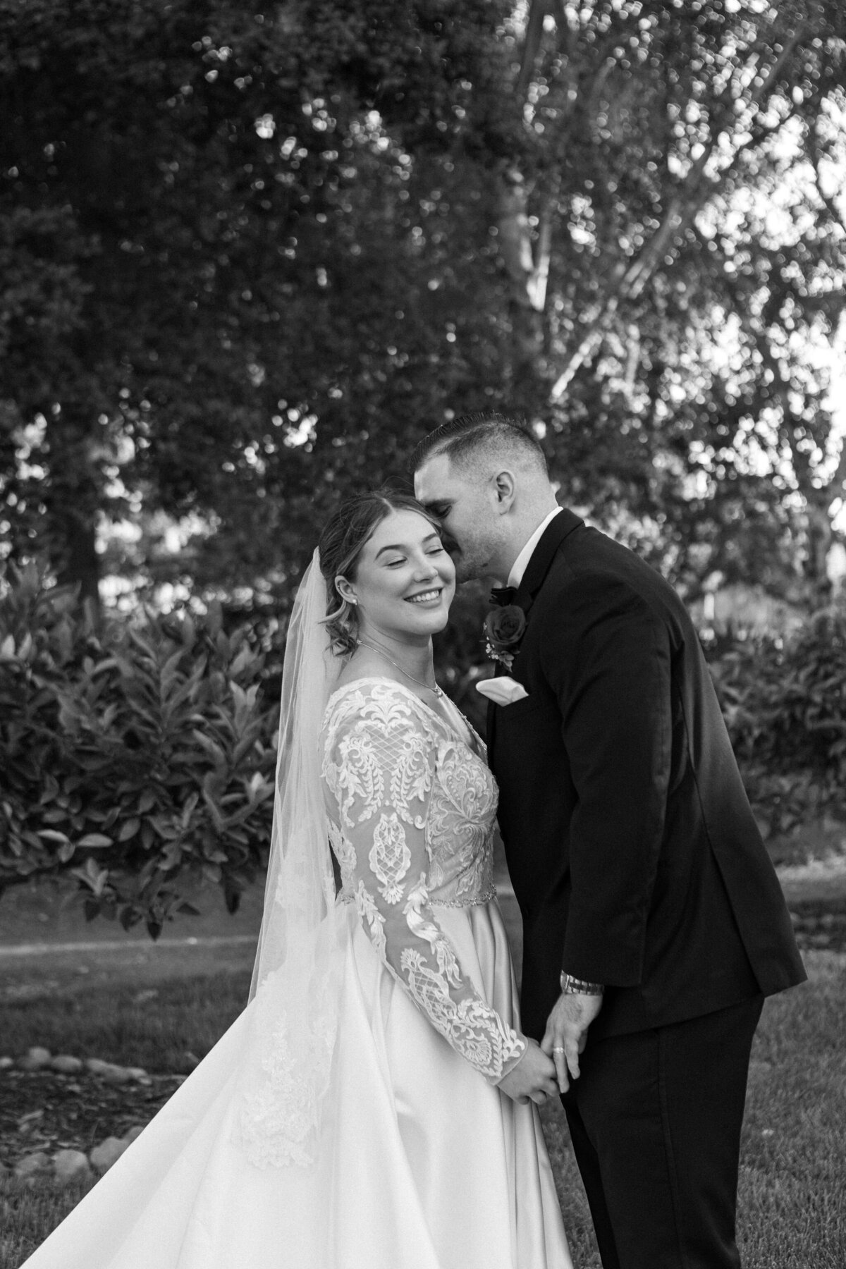 WeddingPhotos_35