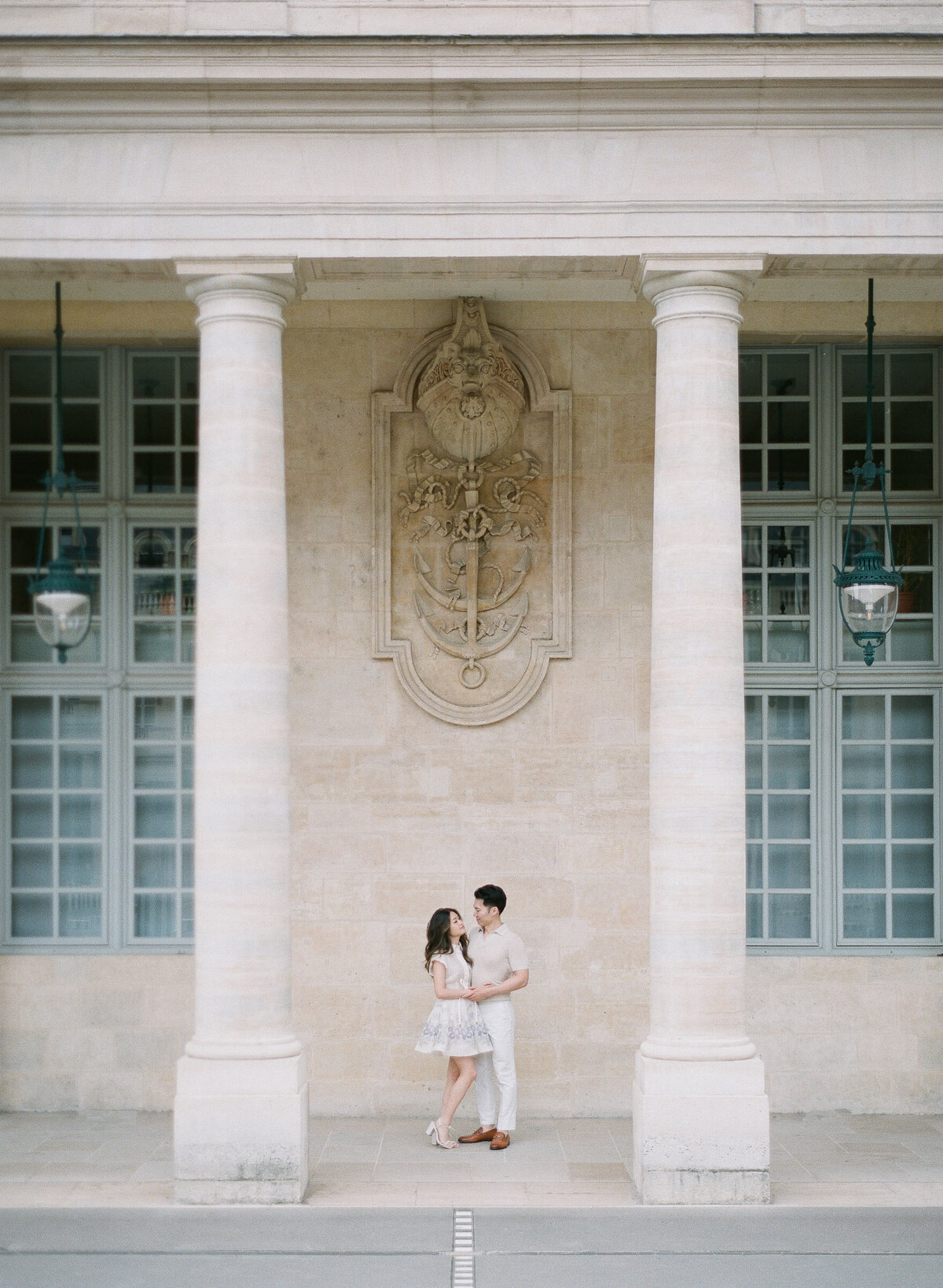 Alexandra-Vonk-destination-wedding-Hotel-de-Crillon-Paris-38