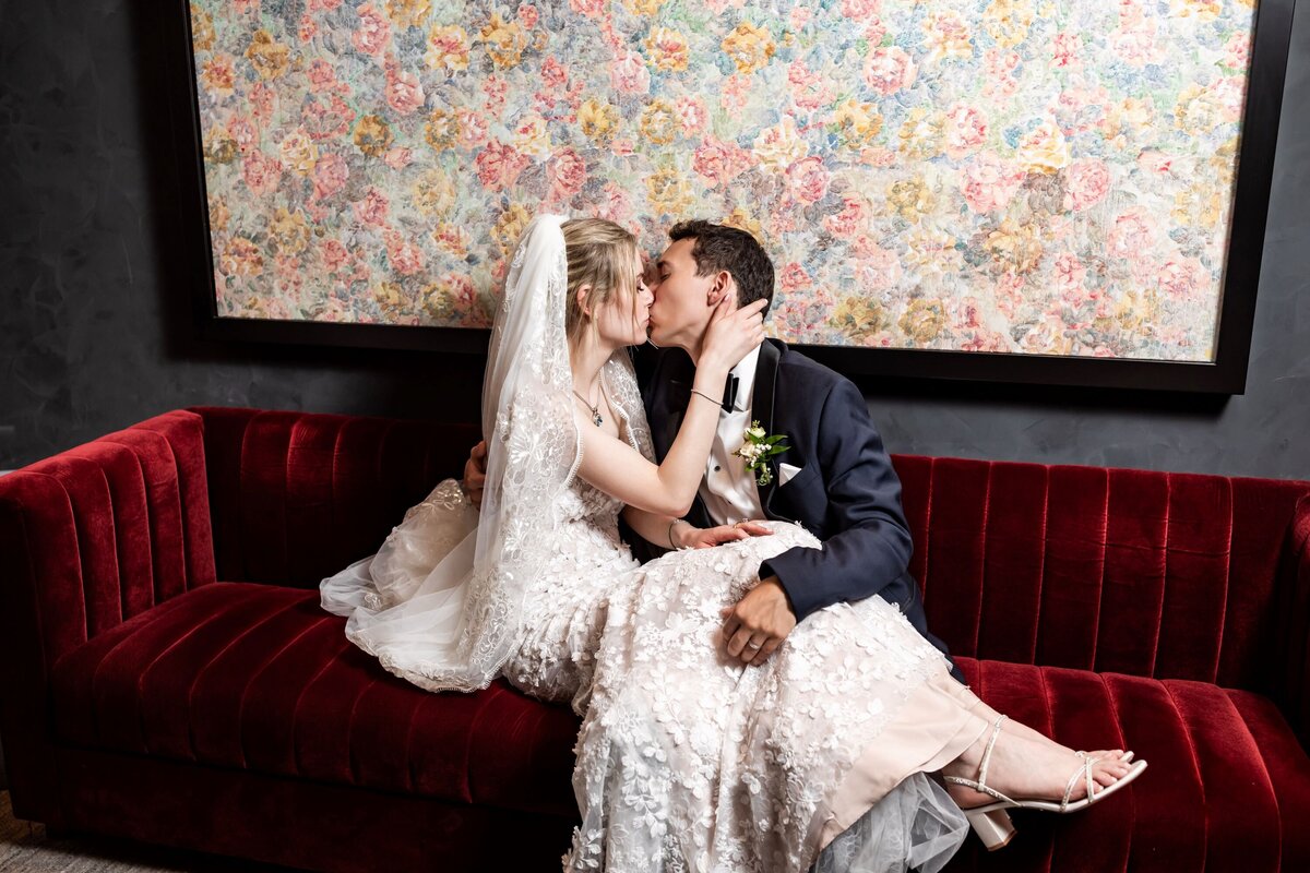 emma-cleary-new-york-nyc-wedding-photographer-videographer-venue-manhatta-3