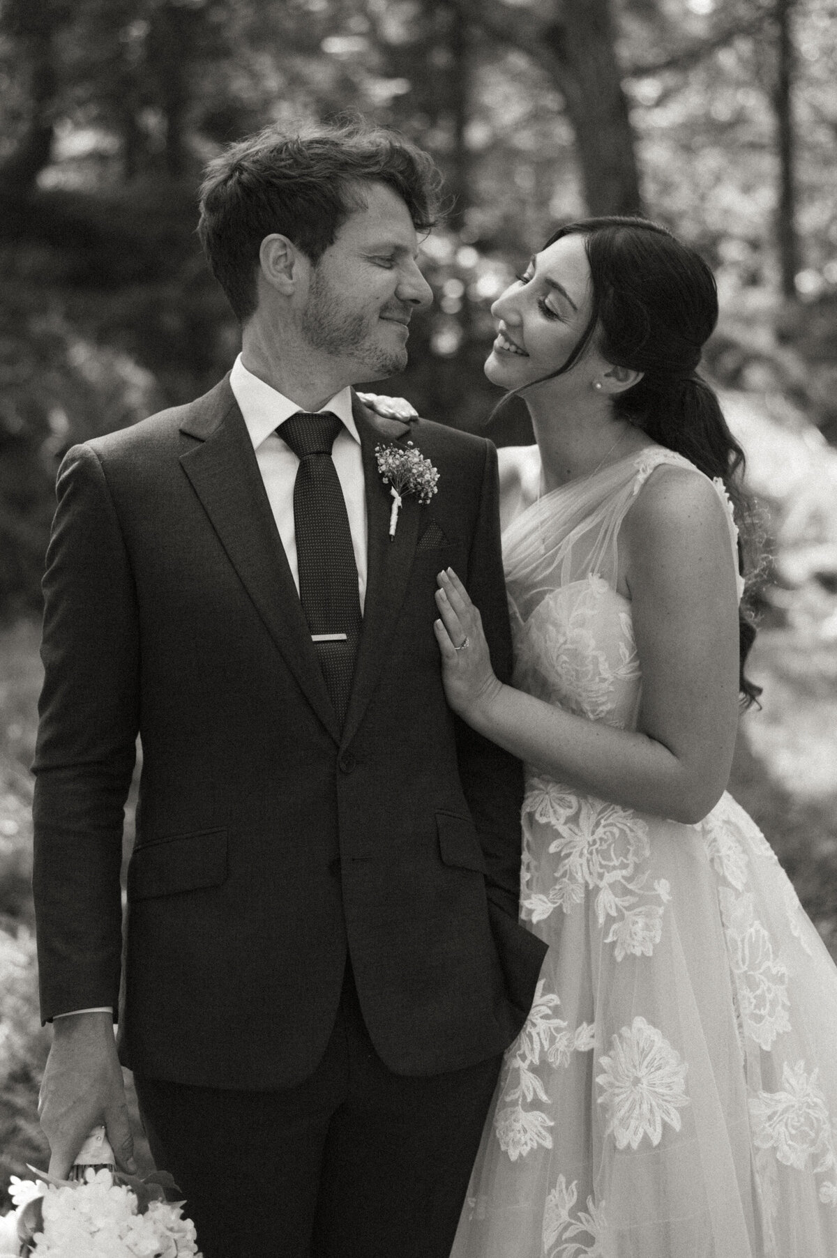 AllieJenningsPhoto-SaraRylendWedding-SNEAKPEEKS-72