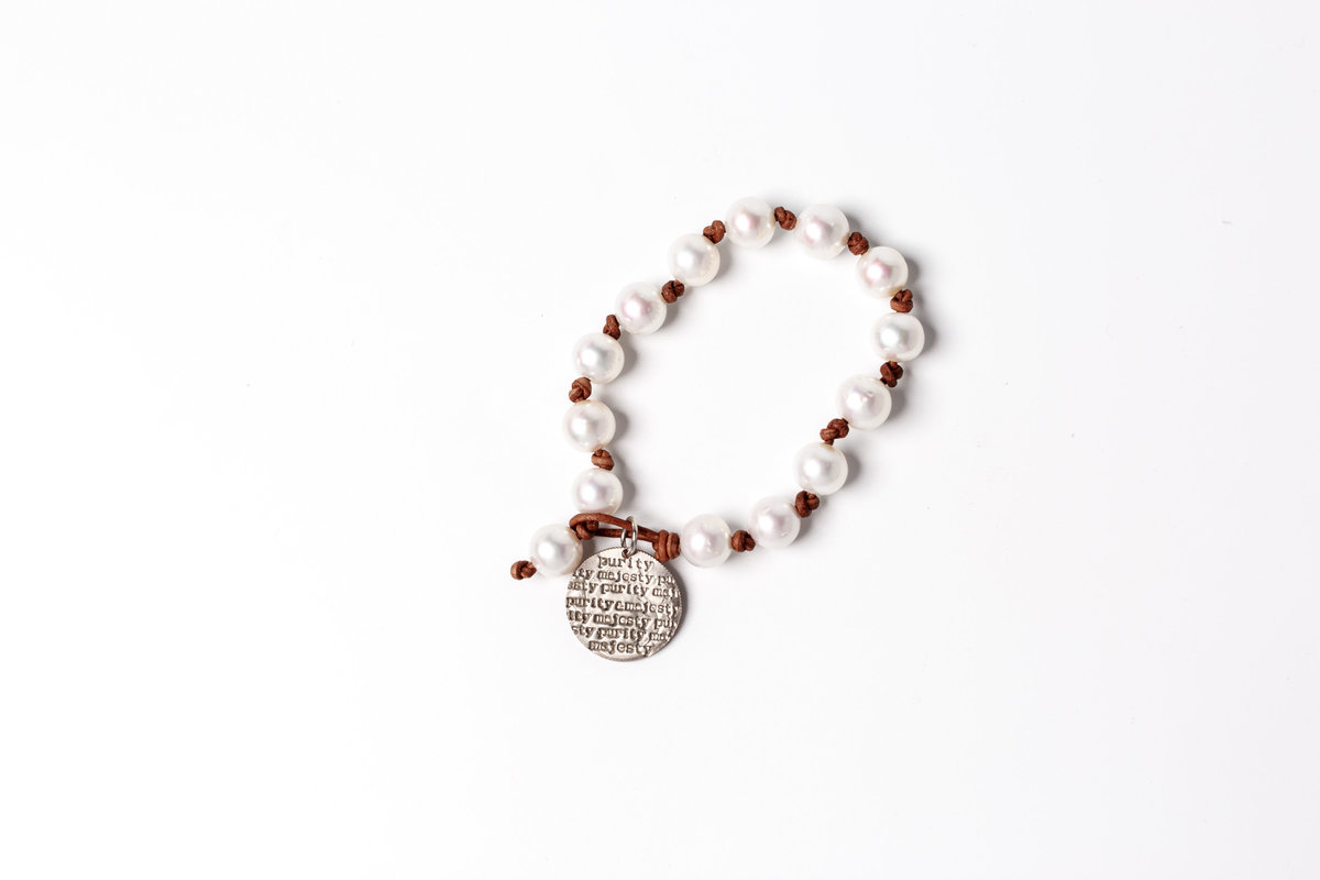 Alexa-Vossler_Photographer_Purity-and-Majesty-38