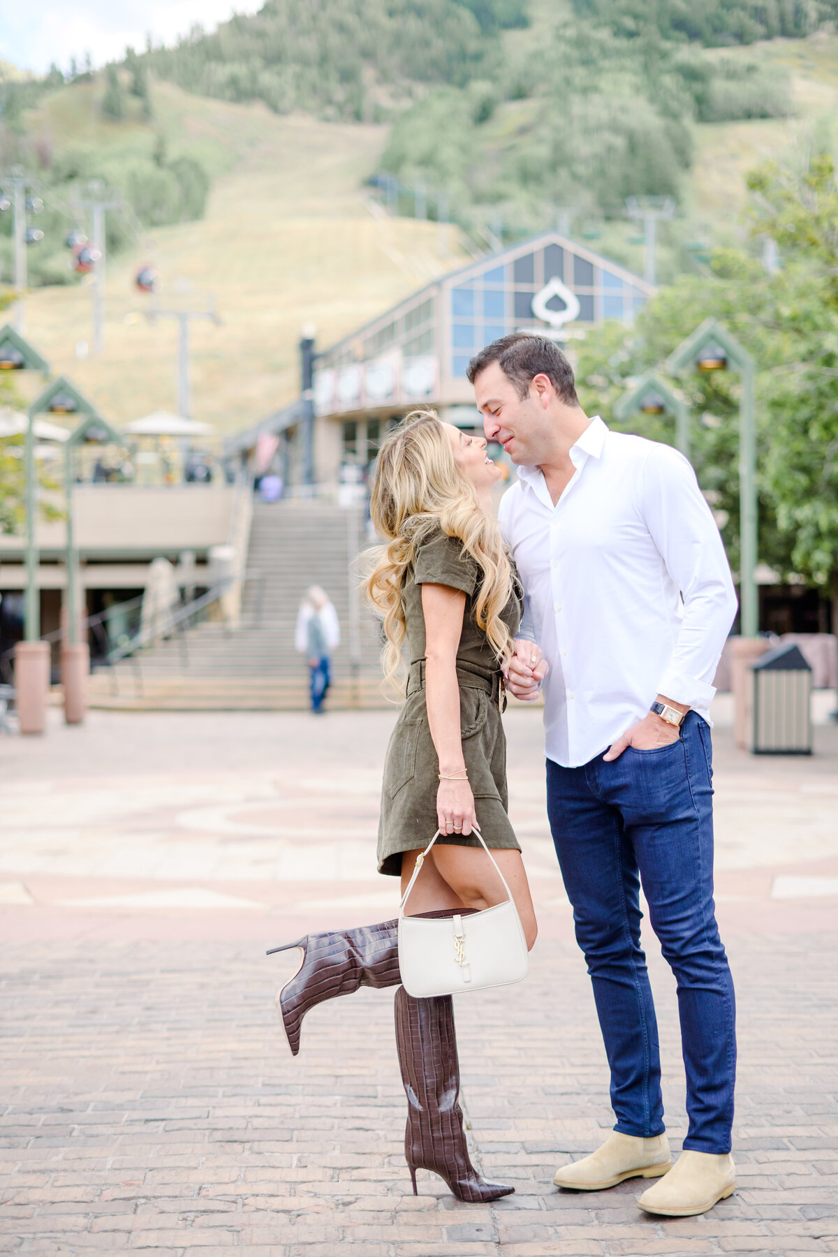 006-Courtney&Chris_Little_Nell_Hotel_Jerome_Engagement_Portraits_Aspen_Wedding_Photographer_MaggShots_Photography