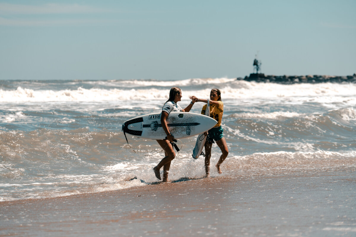KelseyCamarata@kcam.productions-Surf08