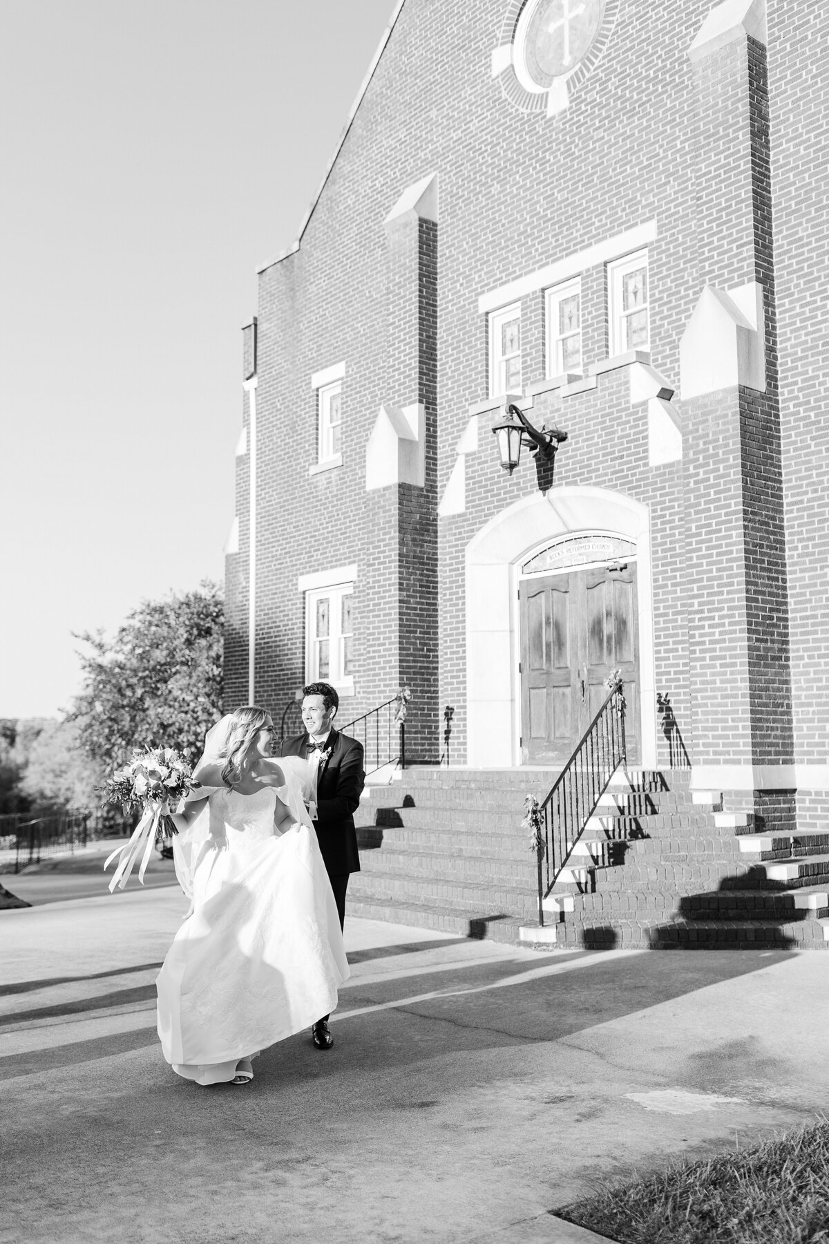 Charlottesville-Virginia-Vineyard-Wedding-Photographer-Sarah-Hinckley-Photography-_0021