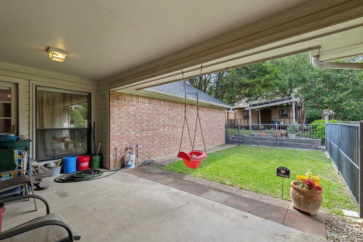 6419_shadow_lane_dallas_tx_covered_back_patio_with_yard_view_-_perfect_for_relaxing_-_haven_realty_group
