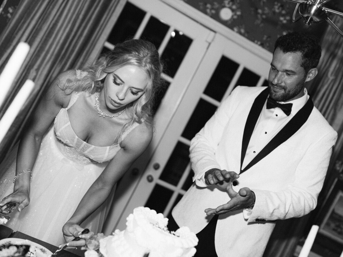1250-torianna-brooke-portraiture-charleston-old-wide-awake-wedding-lauren-paul