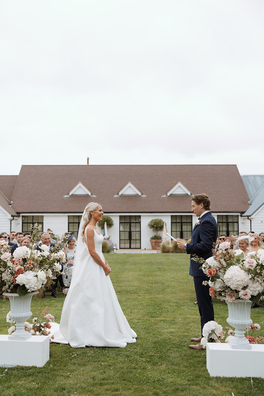 Limekiln wedding flowers (18)