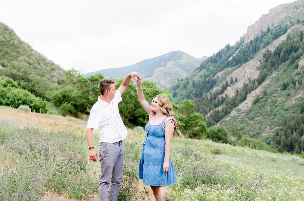 engagement-session-in-provo-canyon