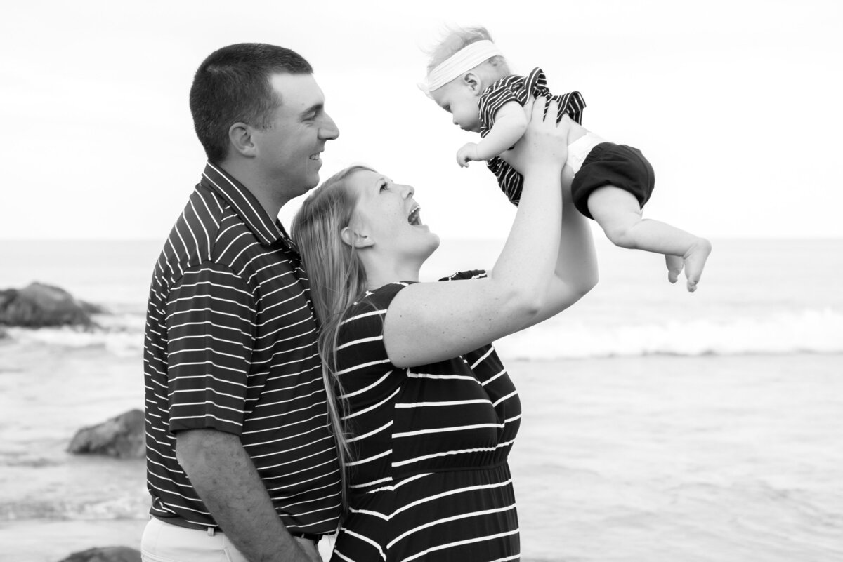 Family portrait on york beach maine