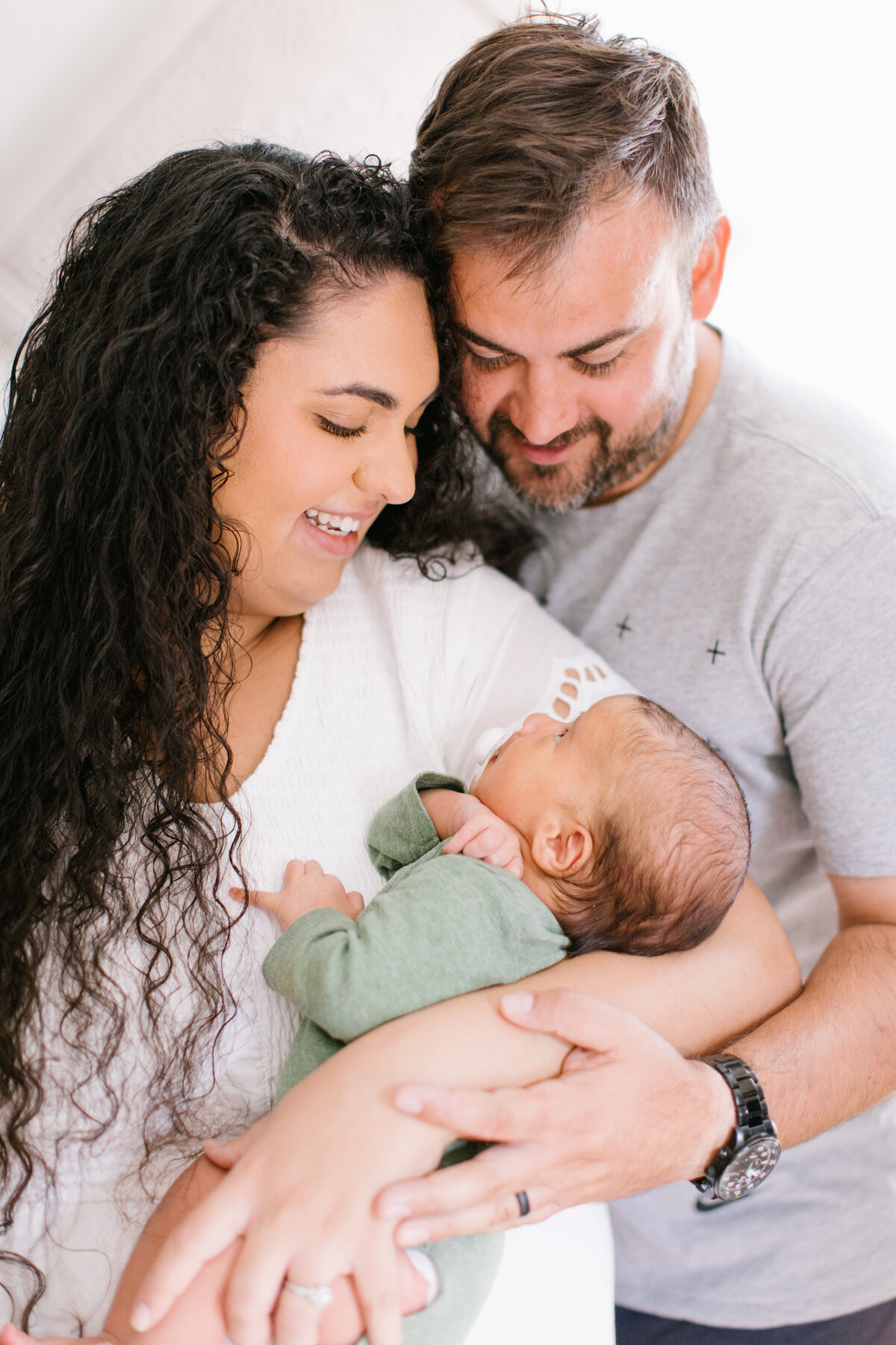 Luka-Below-Newborn-session_Danielle-Pearce_16 (1)