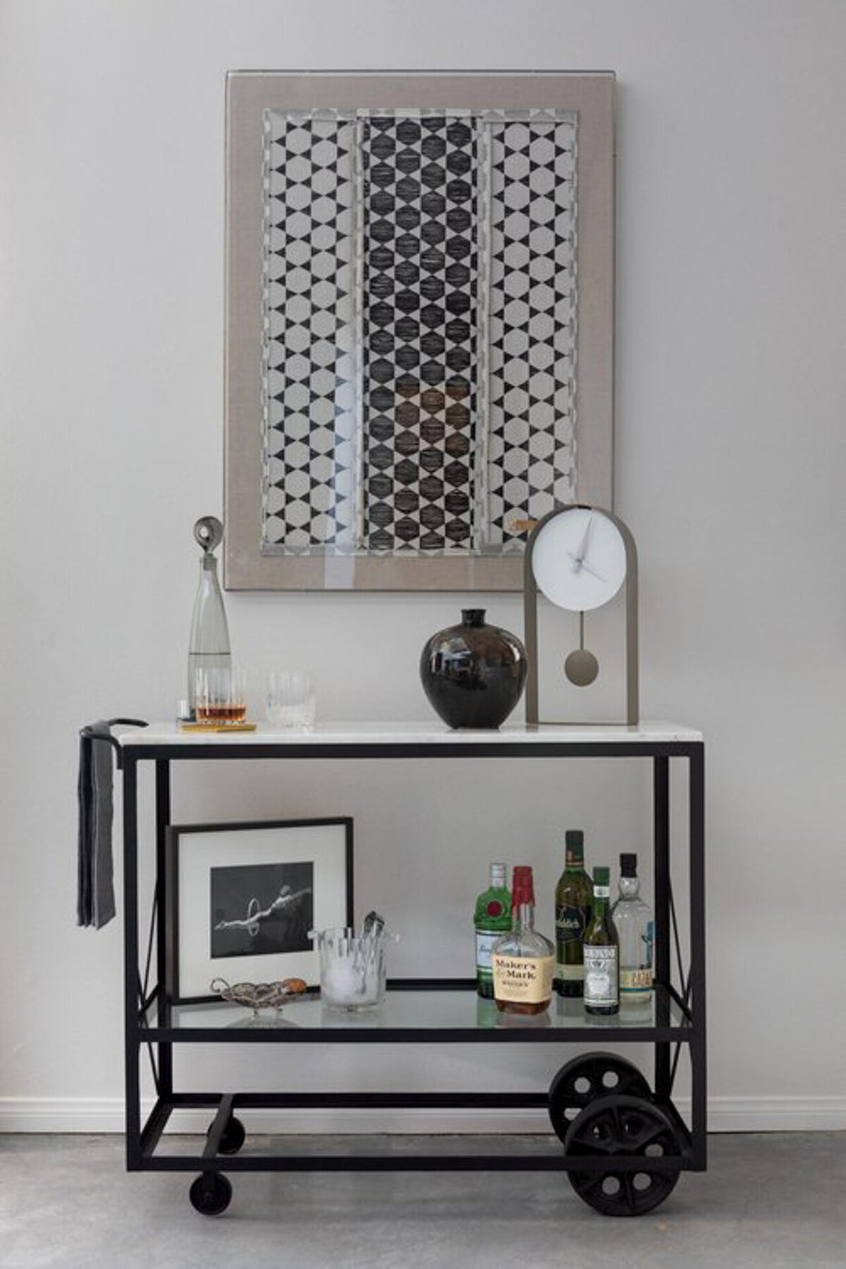 West-Hollywood-Graphic-Loft-by-Dana-Triano-Designs--08