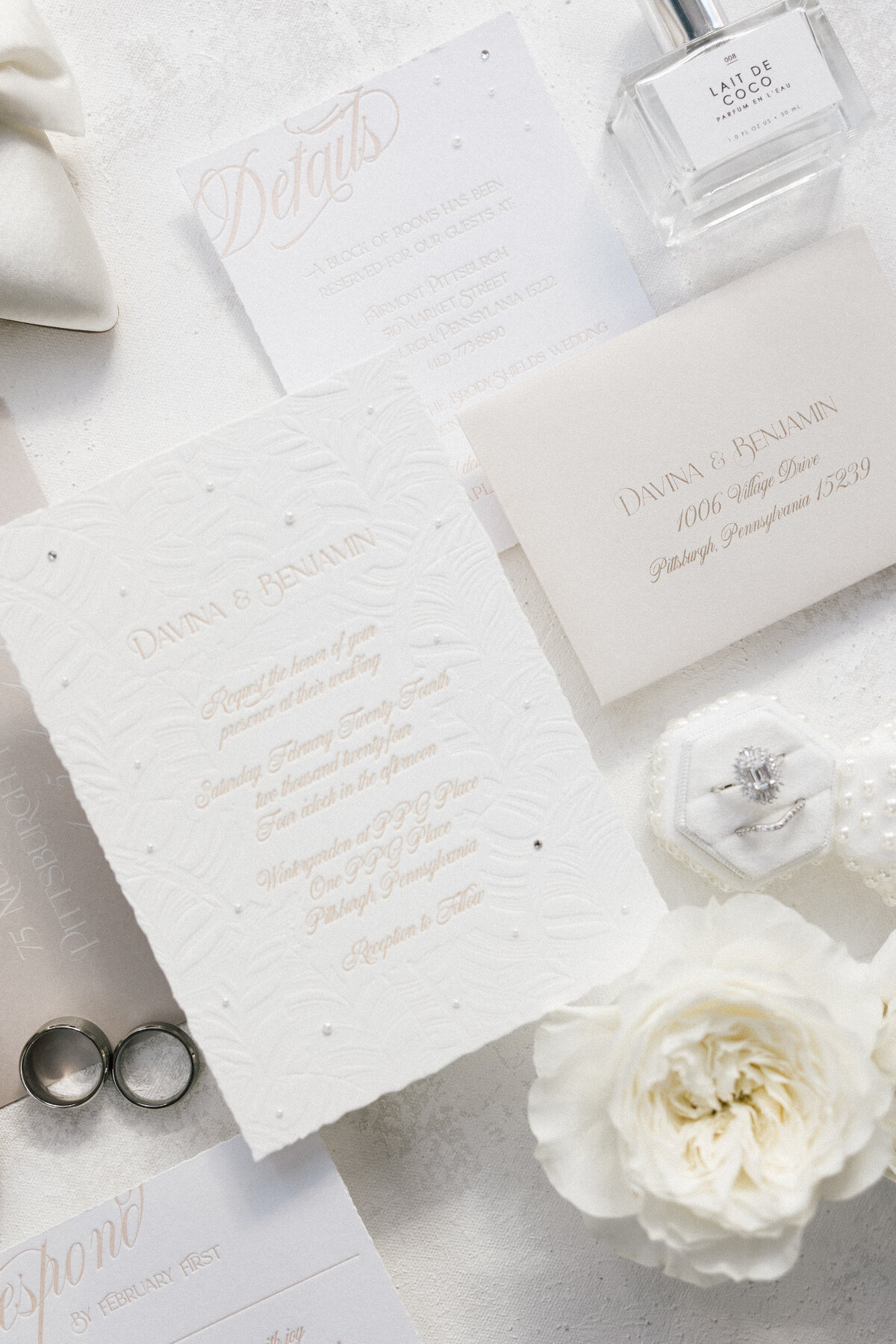 Monochromatic-Luxury-Wedding-Photography-Wintergarden-Pittsburgh-7515