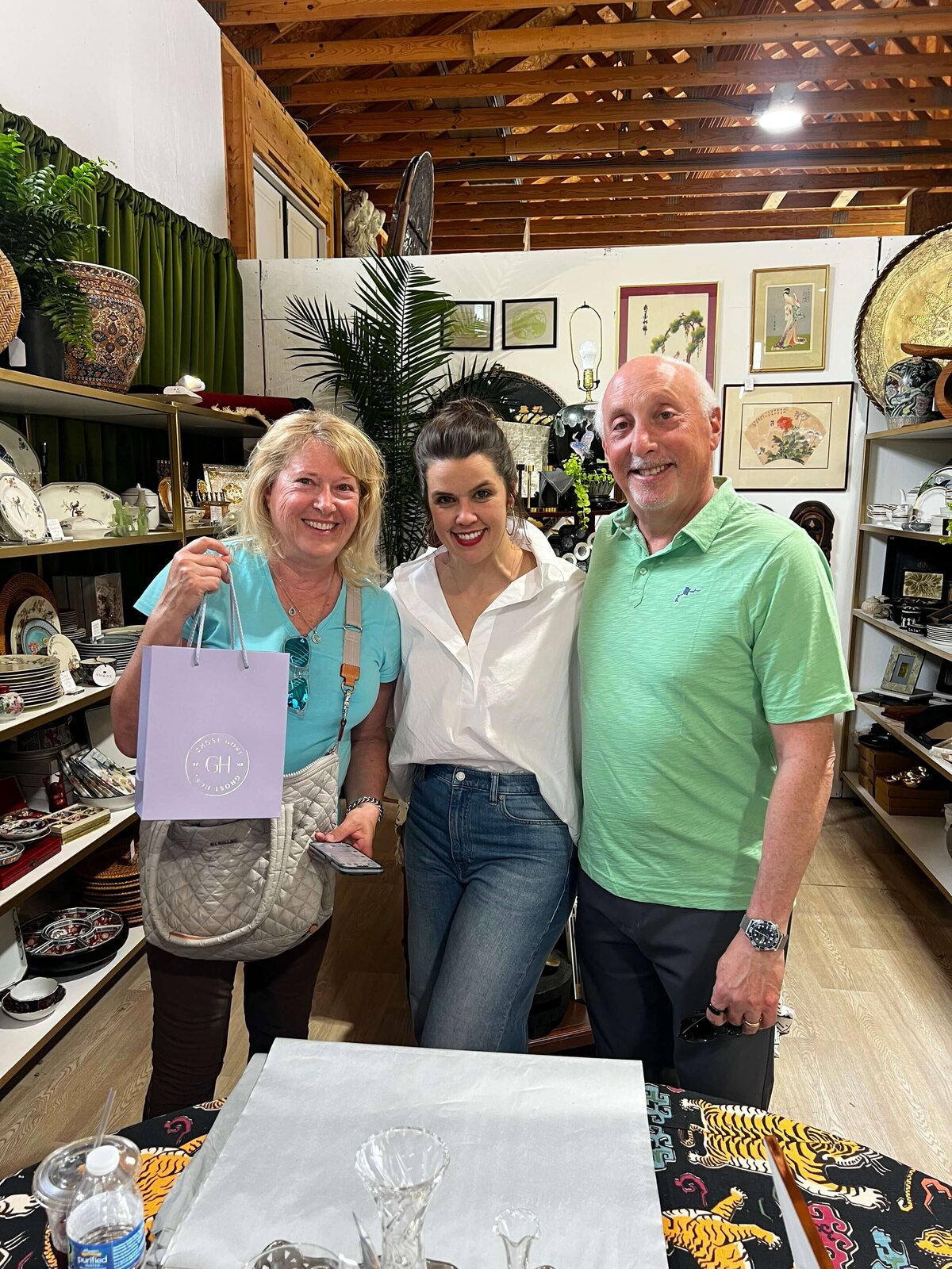 Old-Line-Markt-Poolesville-Maryland-Aix-La-Chapelle-Danielle-Couick-Ghost-Host-Magnolia-Bluebird73