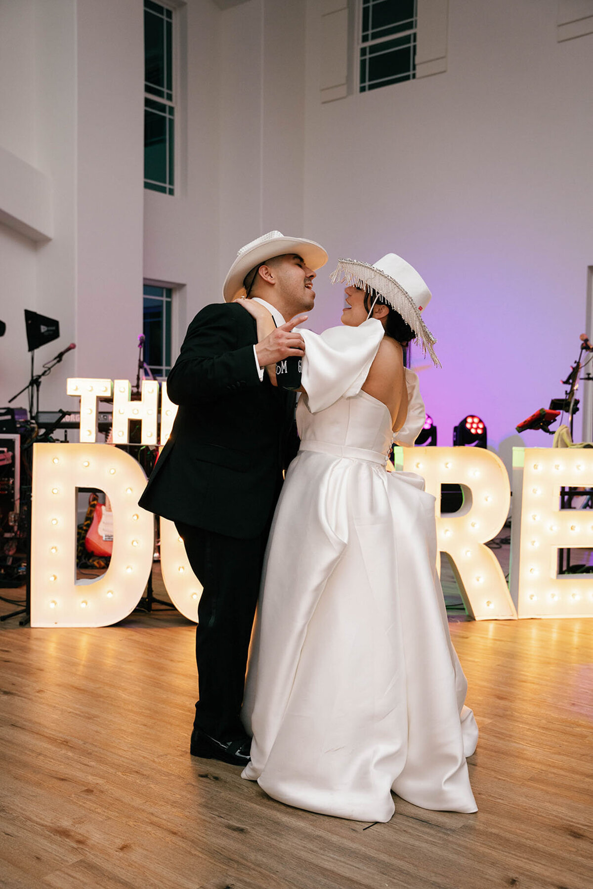 Lauren and Dylan's luxury wedding at Milicevic Family Vineyards