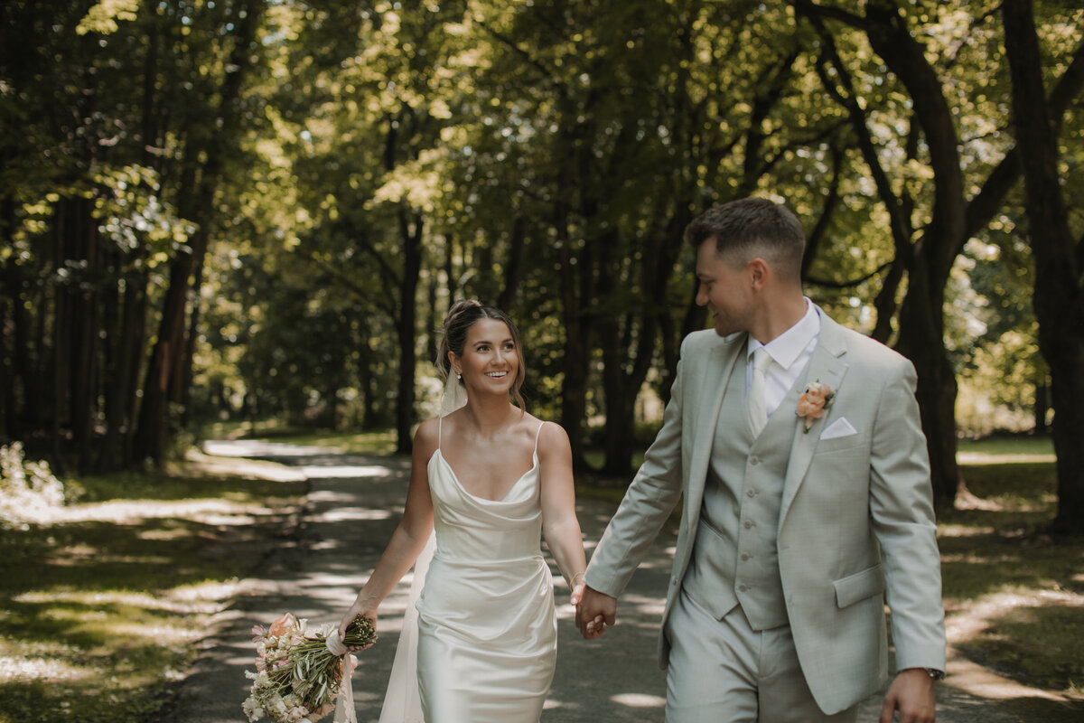 brooke-max-wedding-ancaster-summer-vintage-romantic-tamahaac-club-hamilton-181