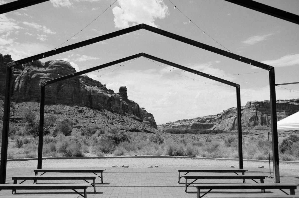 red-earth-moab-utah-wedding0101-2-Copy1 (1)