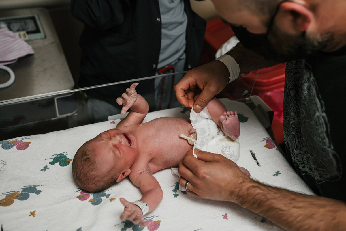 hospital-birth-photography-d-092