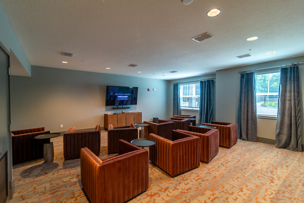 042324ROCHESTERPARK-122