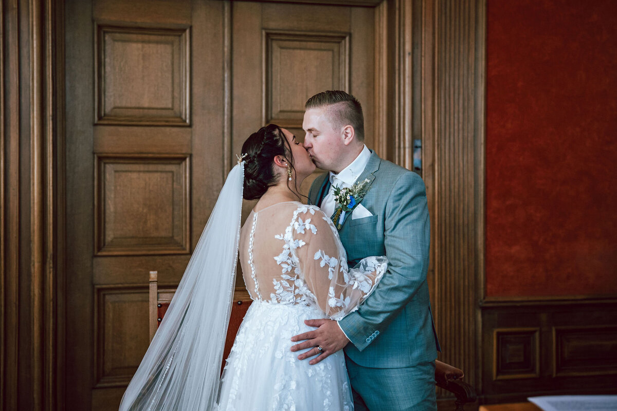 Bruidsfotografie-ceremonie-Nienke-Jolien-Photography
