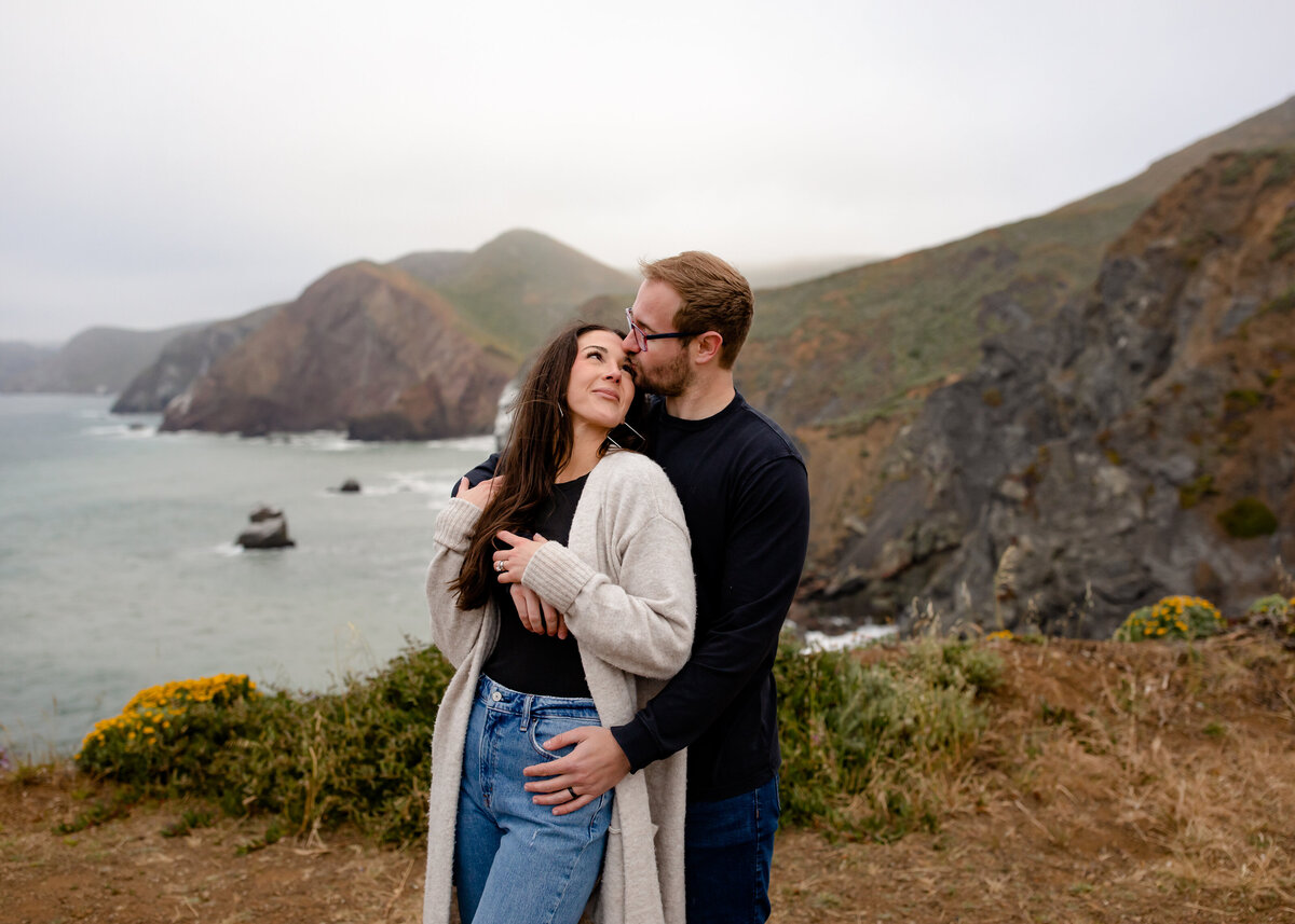 05312023_Makenzie+Gavin_RodeoBeachCA_AnjaJensenPhotography-211