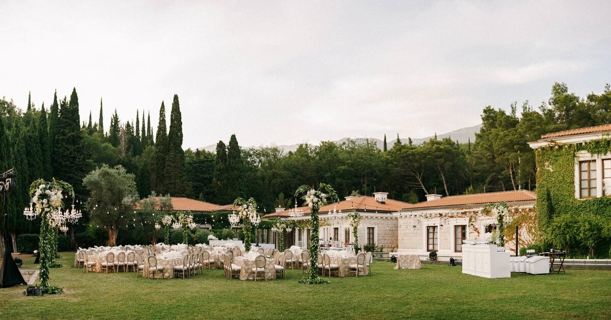 W12-Aman-Sveti-Stefan-Wedding-in-Montenegro-Chandler-and-Nadim-2019-06-15-2500px-1250