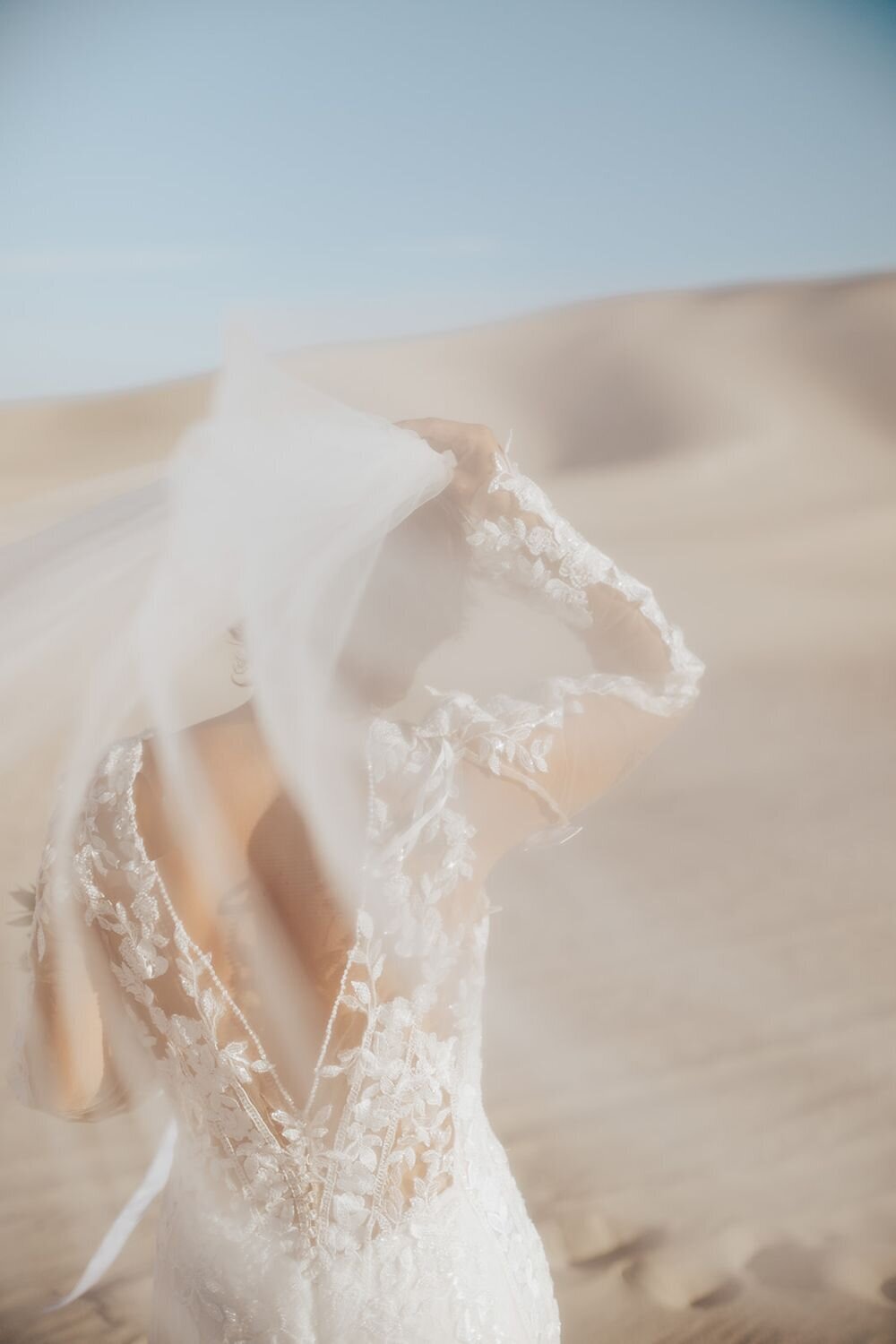 Daisy Randy Fenoli Bridals Reno Nevada Sand Dunes Katherine Krakowski Lake Tahoe Reno Photographer 9
