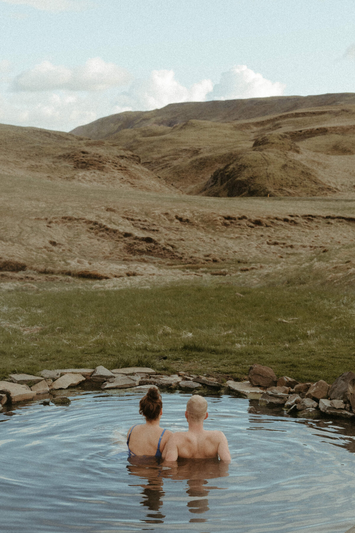 Iceland-hotsprings-photographer-elopement-packages-Southern-iceland-113