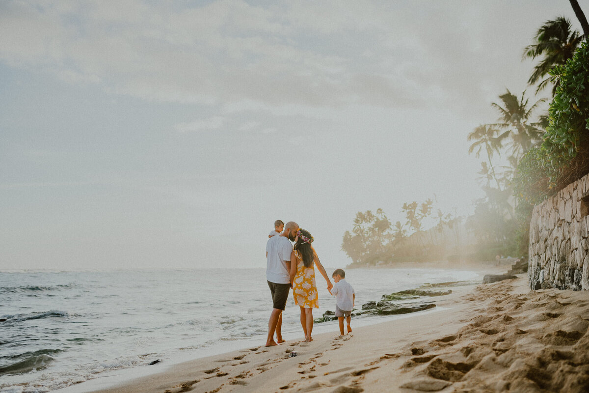 Family-Photo--Session-Sunset-Hawaii-Maui-Chelsea-Abril-Photography-9714