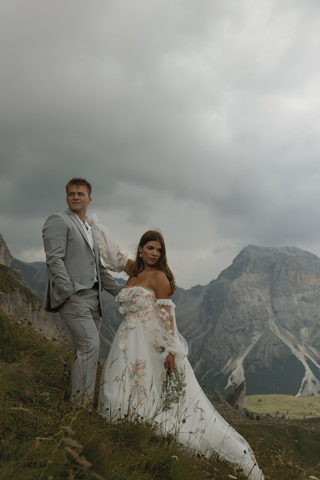 destination-wedding-elopement-photographer-italy-dolomites-seceda-documentary-tanya-davids-photo-film-124