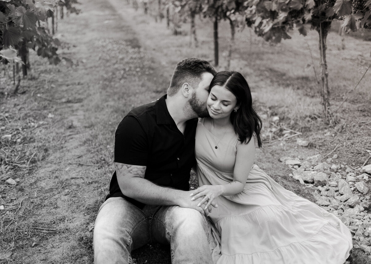 Ashlynn Shelby Photography_ Arrington Winery Engagement Shoot-27