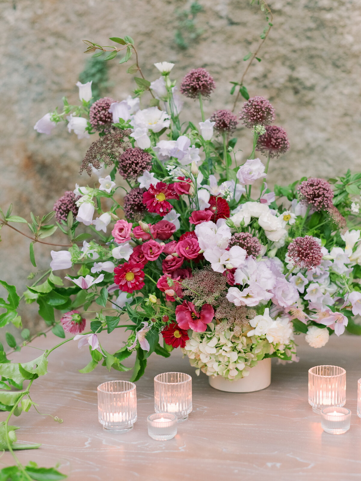 casa-dos-penedos-portugal-wedding-summer-centerpiece