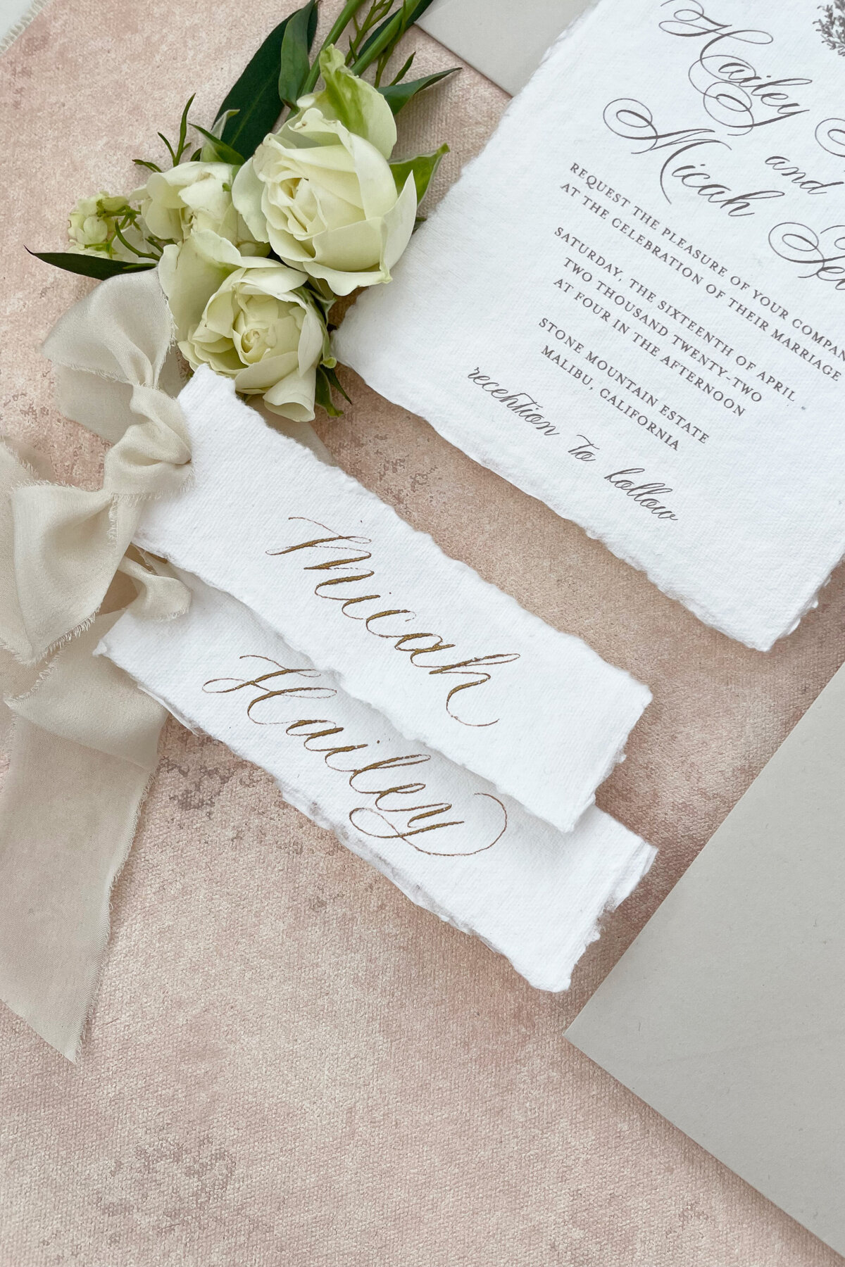 Delicate_papermintpress_wedding_invitation_02