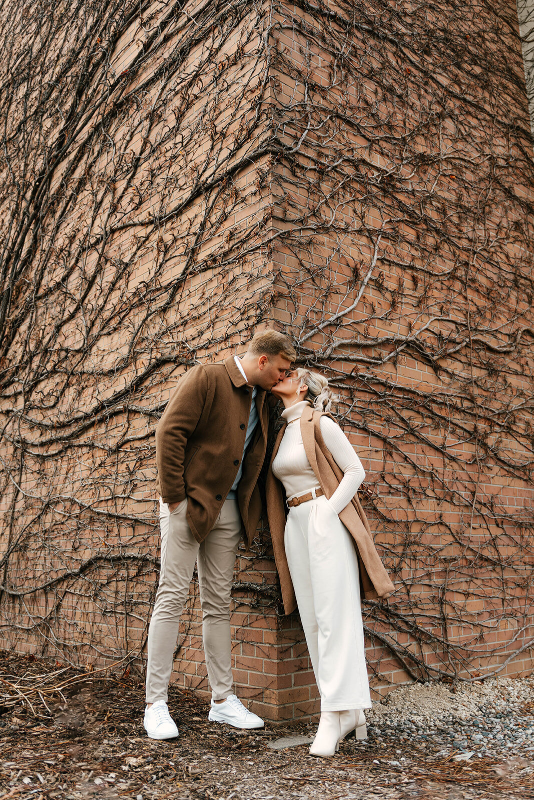 mae&chase-engagement-lansing-michigan-state-capitol-editoral-88