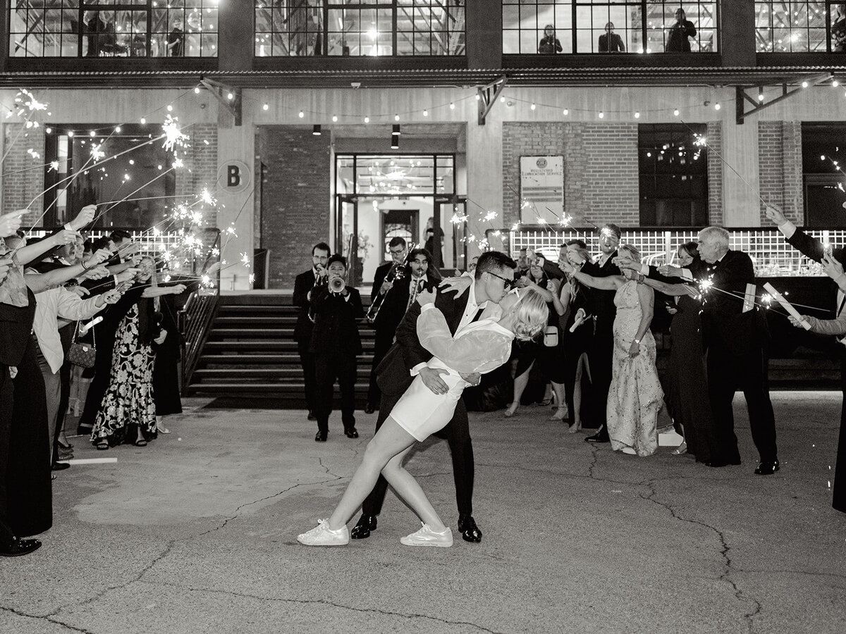 20223-11-11_Katie+DavidChenSneakPreviews_MollyMurphyPhotography-91