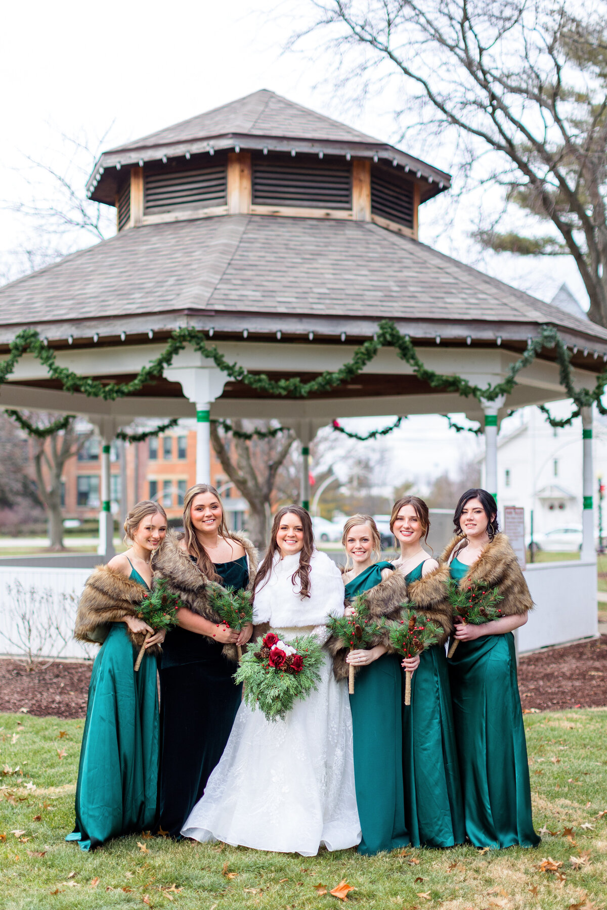 fairytale-christmas-wedding-at-the-chapel-on-the-green-37