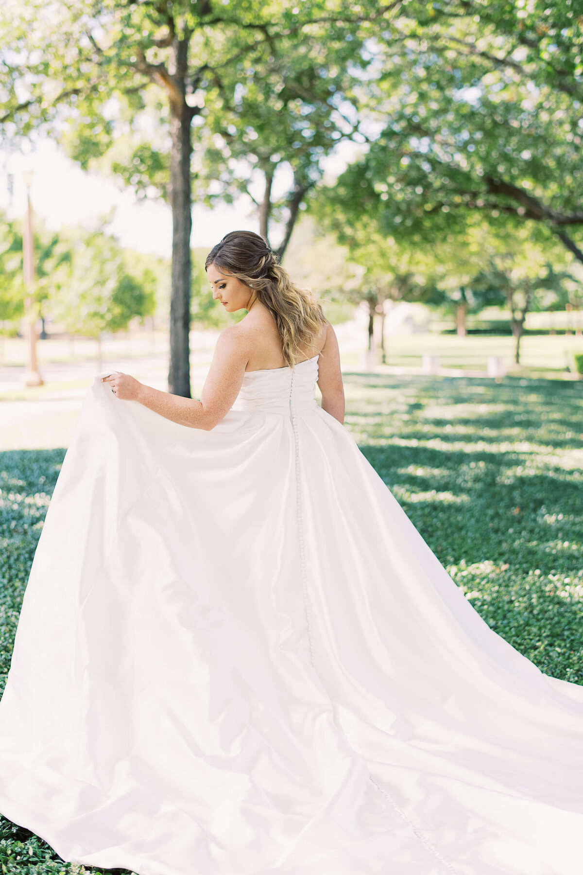 Brittney Bridals Kimbell Art Museum_Kate Panza Photography-63