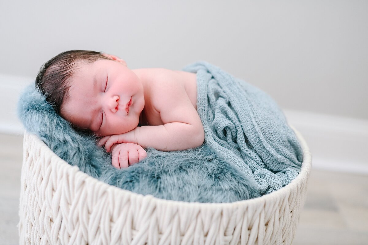 nicholas-newborn-tristate-new-jersey-family-newborn-maternity-photographer_0754