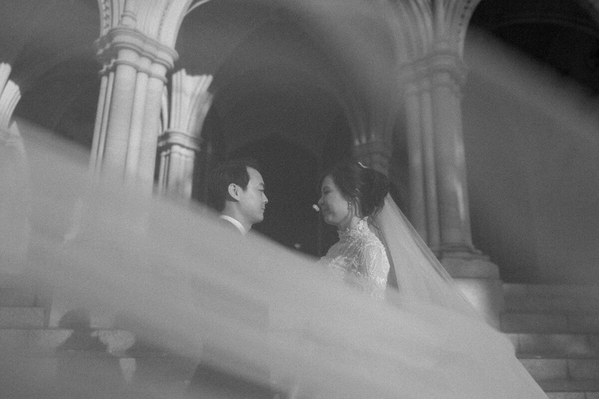 Niki + Jason - St Johns Cathedral-409_websize