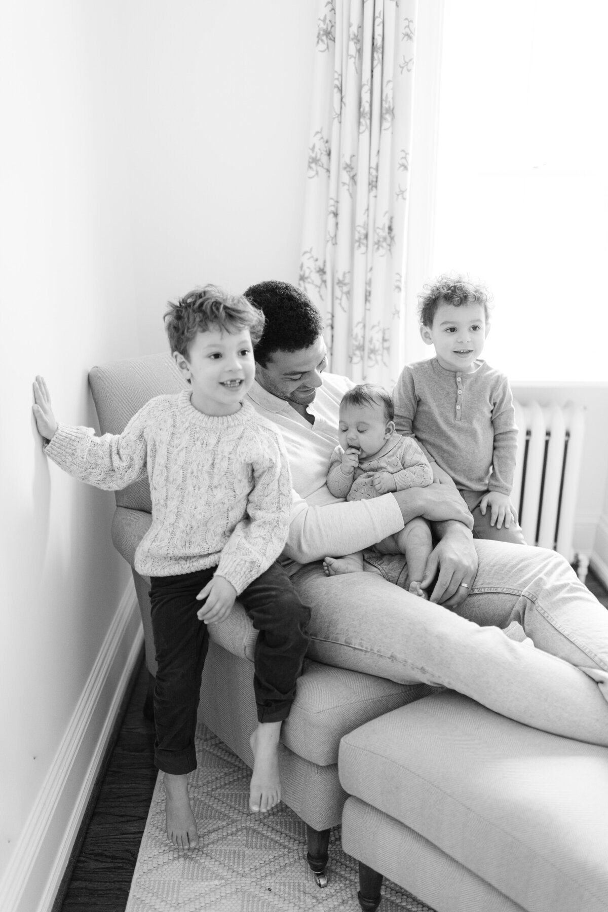 Philadelphia in-home family portrait session - 28